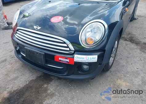 2012 Mini Cooper Clubman z USA, uszkodzony, nr VIN WMWZF3C53CT189483